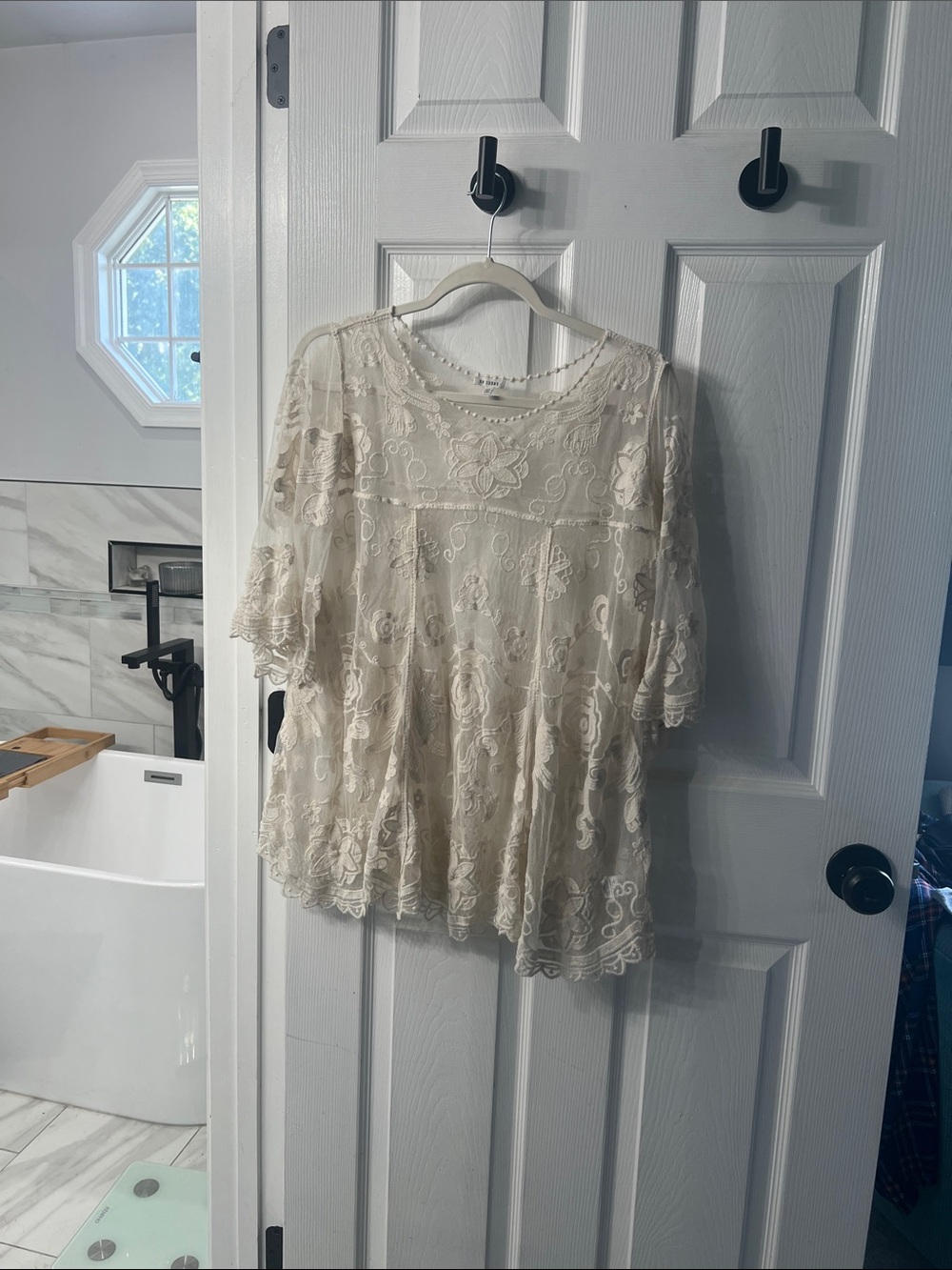 En Creme Ivory Embroidered Lace Sheer Babydoll Boho Top M